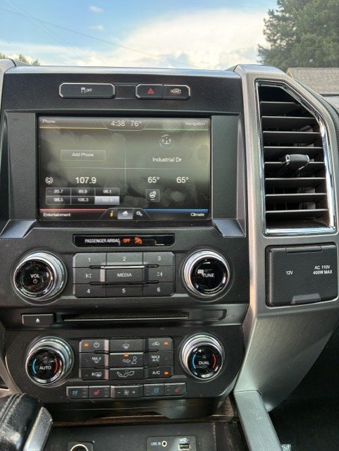 2015 Ford F-150 Platinum - Photo 6