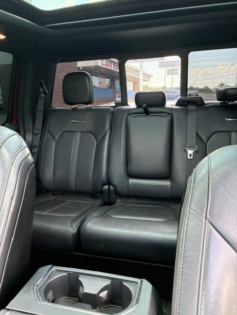 2015 Ford F-150 Platinum - Photo 14