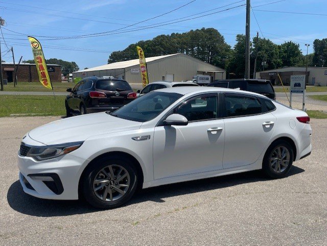 2019 Kia Optima LX AT's photo