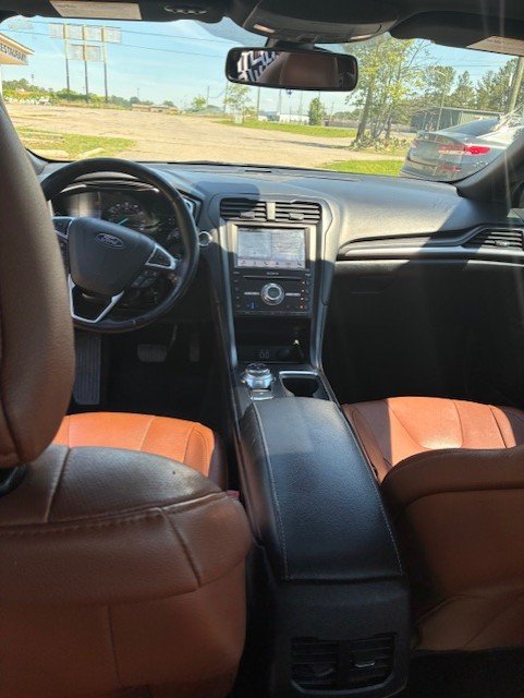 2019 Ford Fusion Titanium - Photo 11