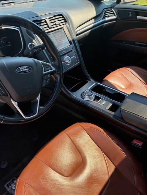 2019 Ford Fusion Titanium - Photo 15