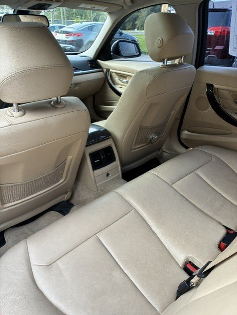 2015 BMW 3 Series 328i - Photo 11