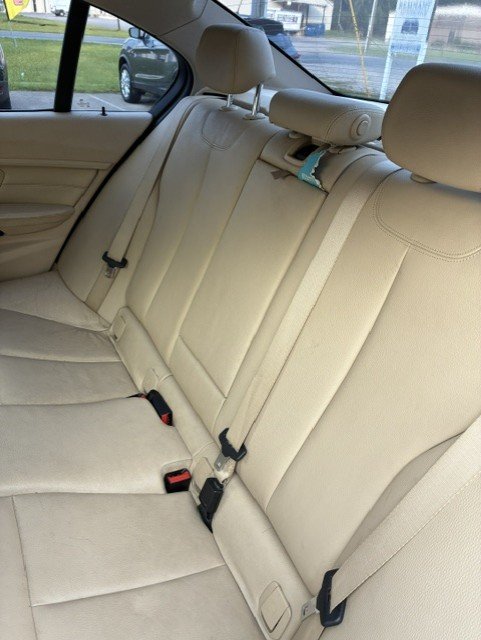 2015 BMW 3 Series 328i - Photo 16